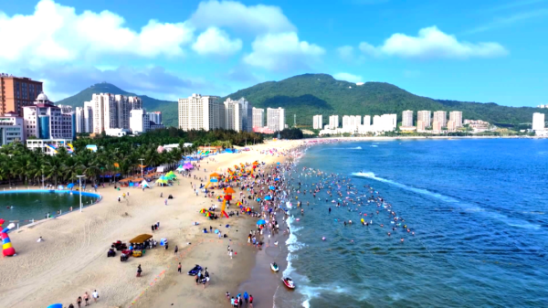 粤有钱 暑期打卡胜地！海陵岛大角湾人气爆棚，接待游客超48万人次